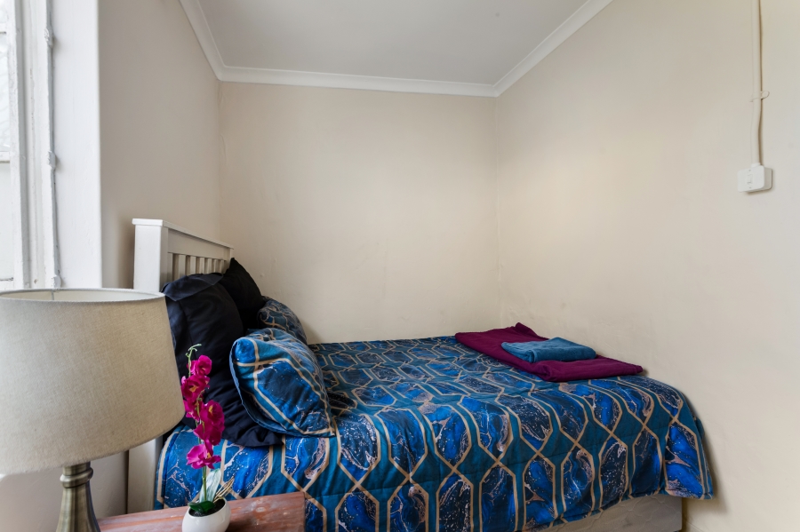 9 Bedroom Property for Sale in Observatory Western Cape